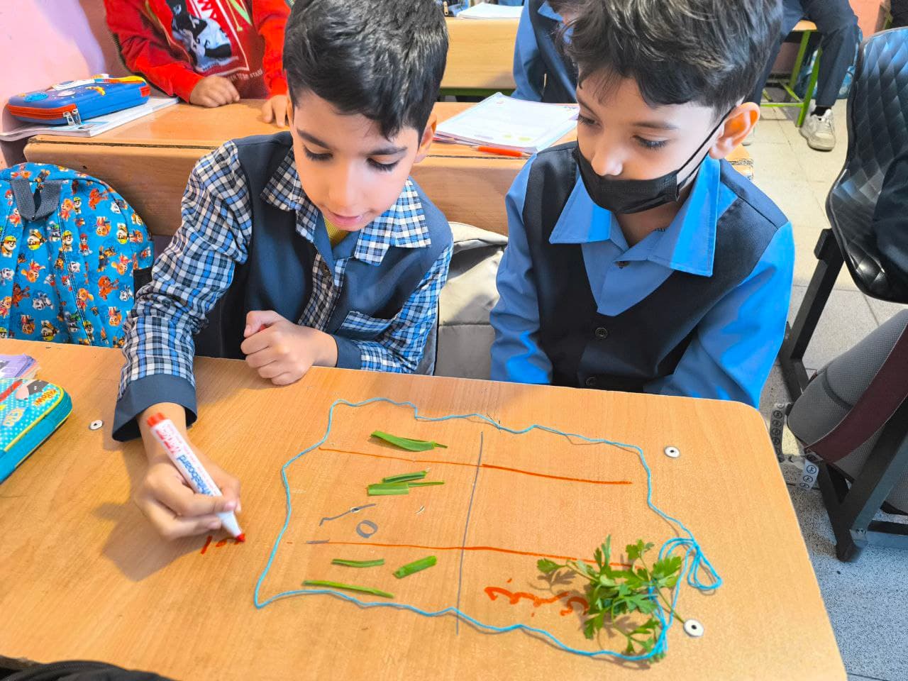 دبستان پسرانه غیر دولتی دوره اول دانش پژوه (شعبه معلم یک )